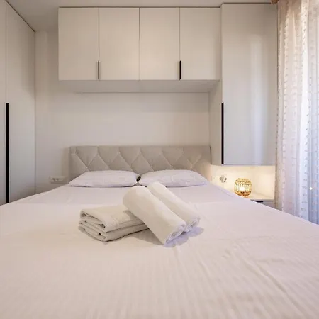 Adria With Private Parking * Zadar