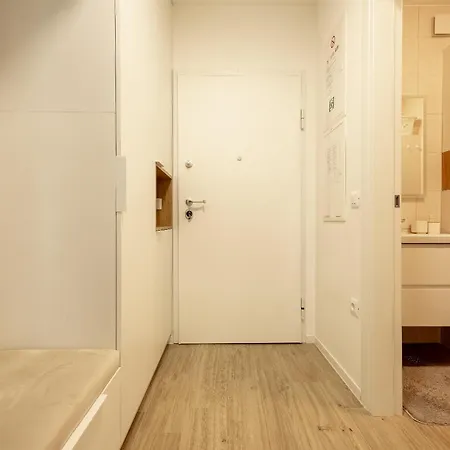 Adria With Private Parking Apartamento *